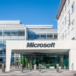 lateral® carpet tiles at Microsoft Sweden